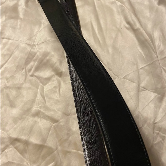 Salvatore Ferragamo
Men's Reversible Leather Belt - Picture 5 of 10